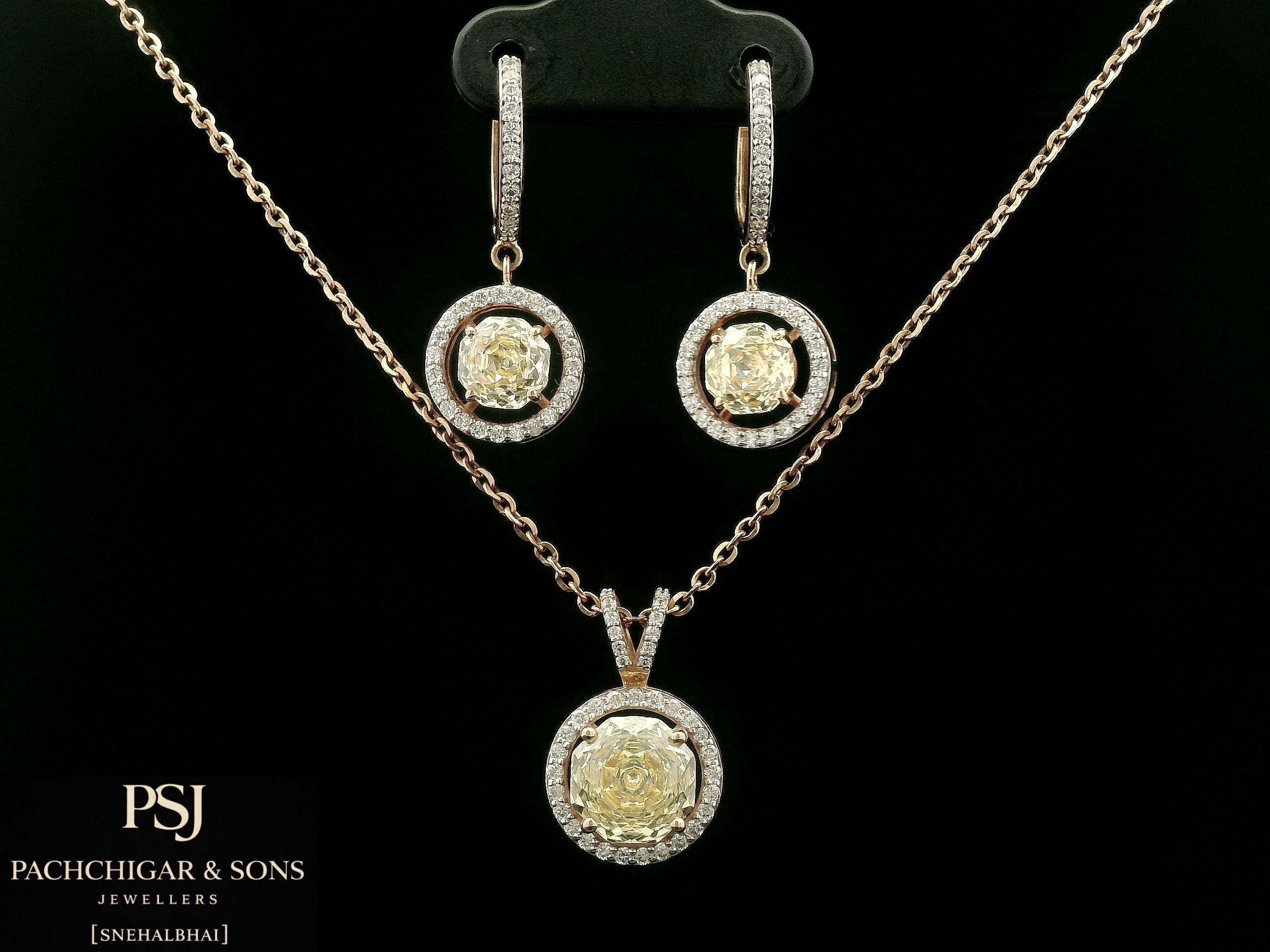 Champagne Stone Pendant Set