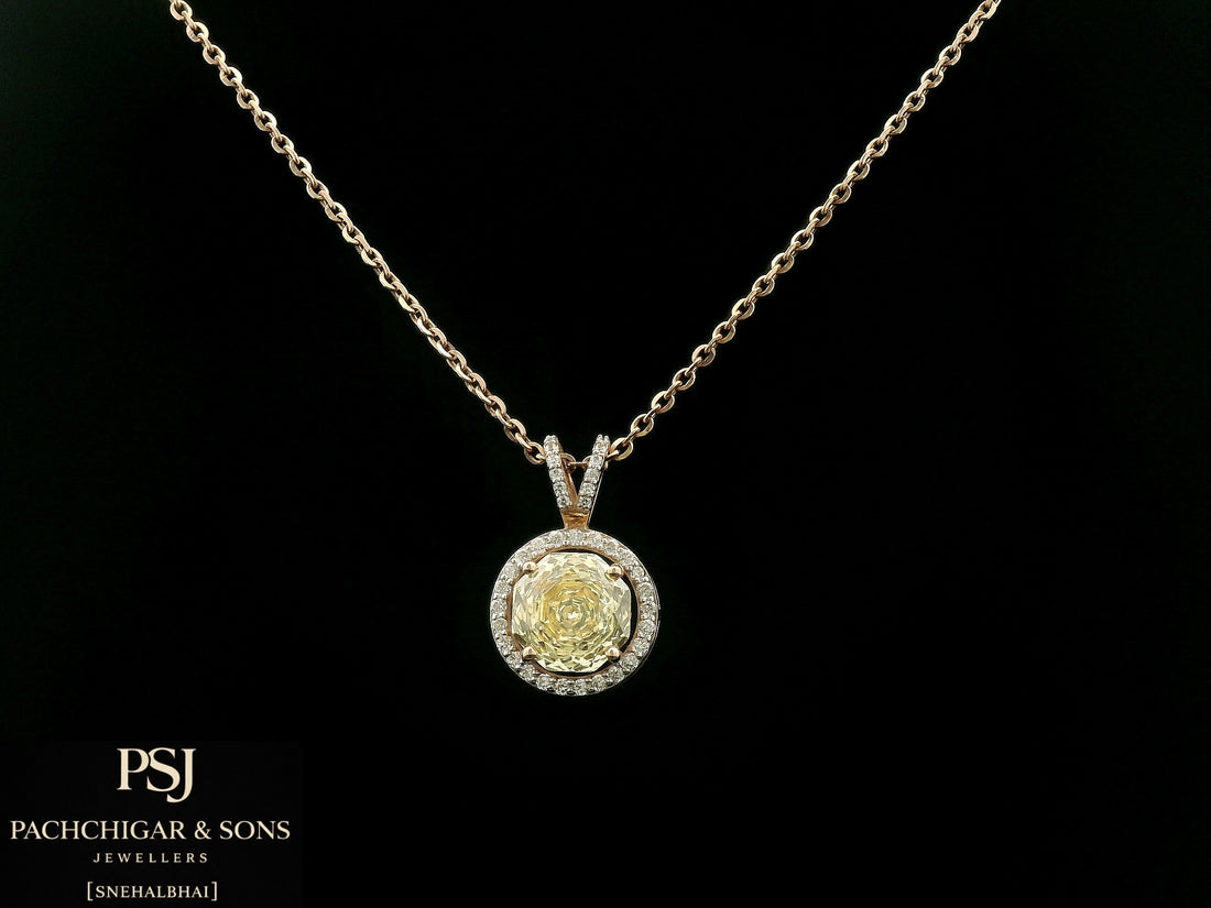 Round Halo Diamond Pendant Necklace