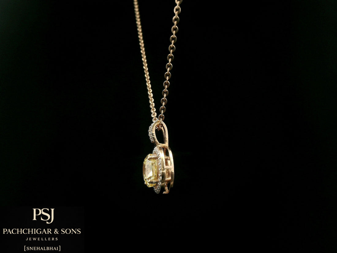 Round Halo Diamond Pendant Necklace