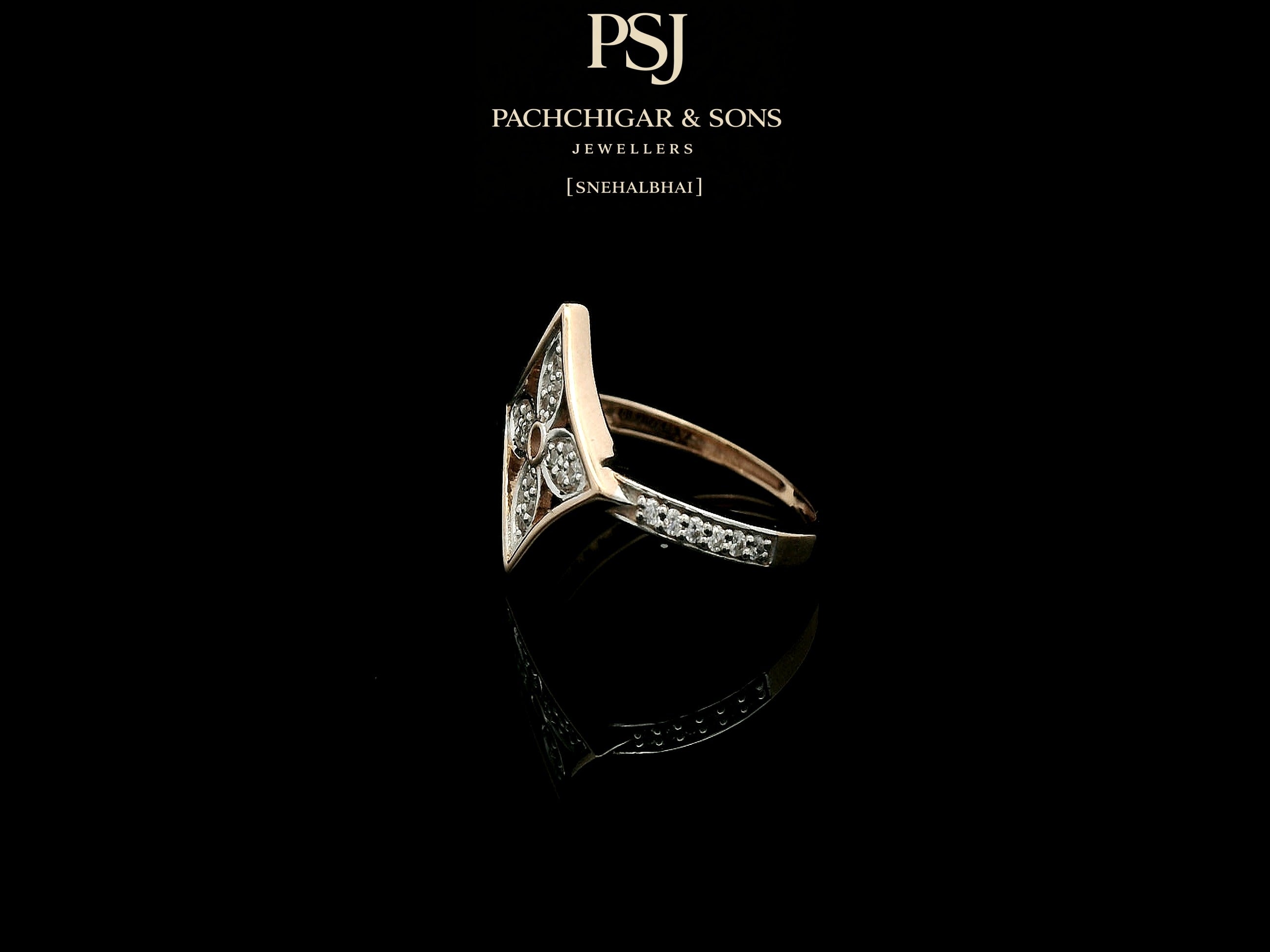 Diamond Floral Motif Ring with Geometric Frame Design