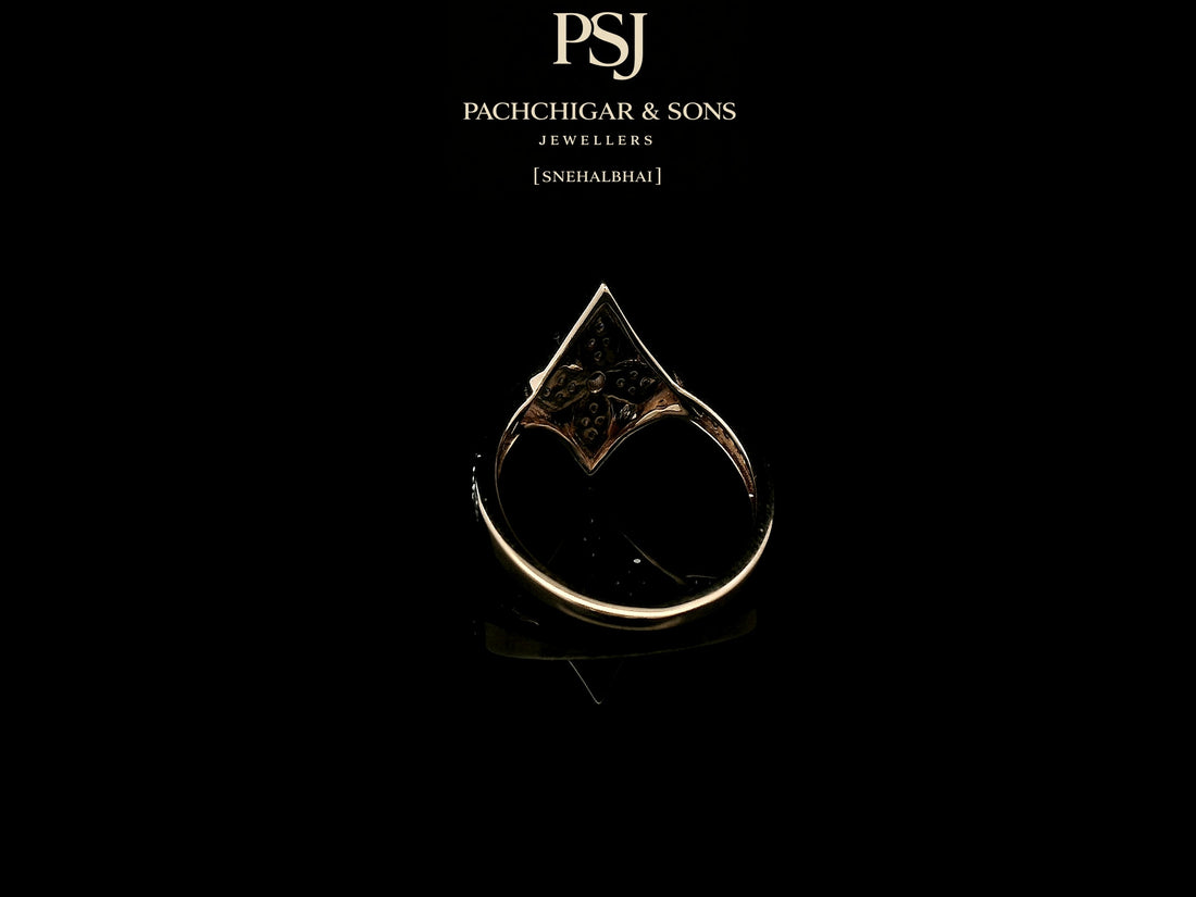 Diamond Floral Motif Ring with Geometric Frame Design