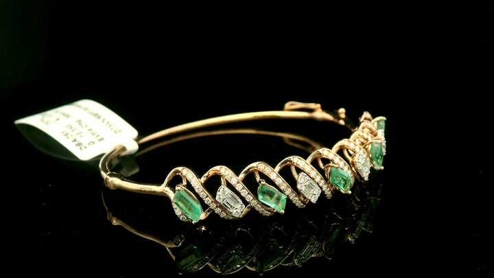 Emerald and Diamond Wave Bangle in Gold