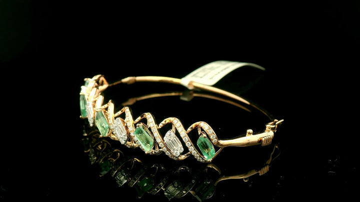 Emerald and Diamond Wave Bangle in Gold